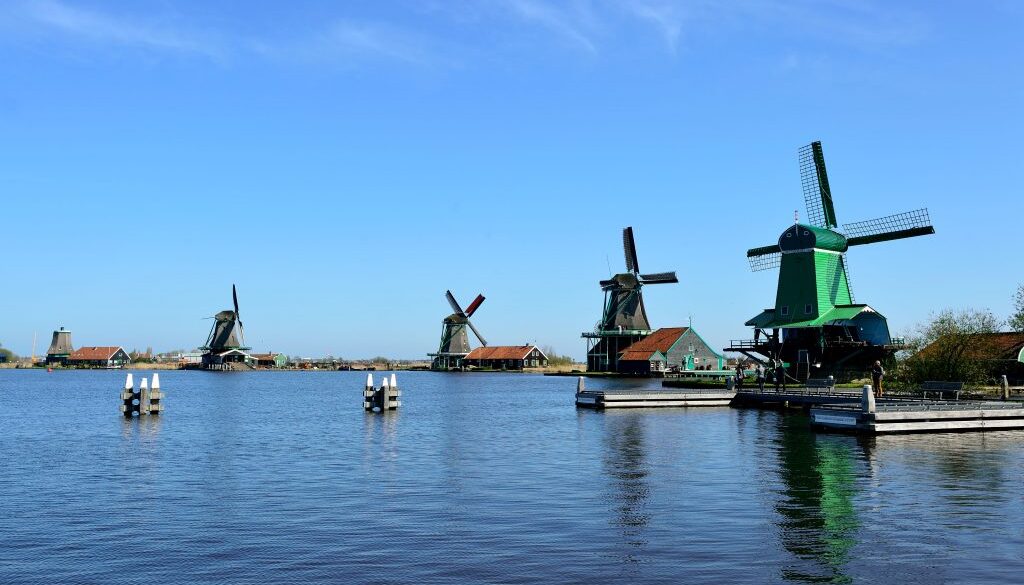 Buitenreclame in Zaanstad | Outstanding Media