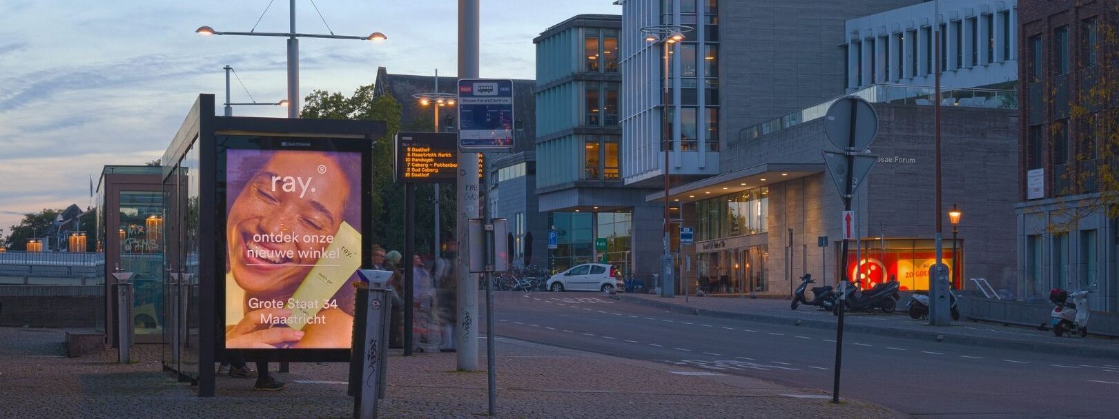 Lanceren in een nieuwe stad vraagt om impact. Voor Ray Care deden we dat in Maastricht. β¨ | Outstanding Media