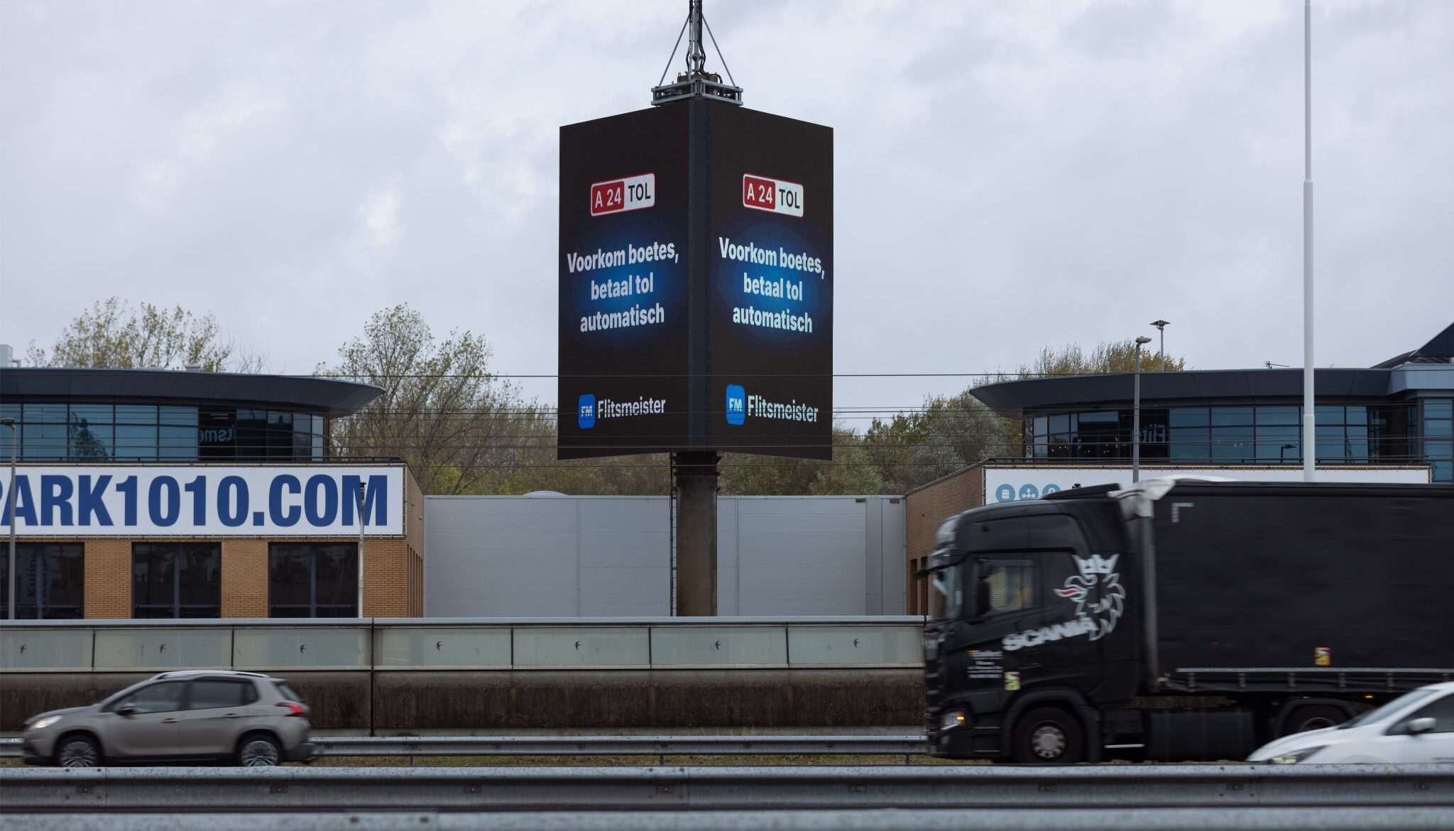 Digital Roadside | Outstanding Media