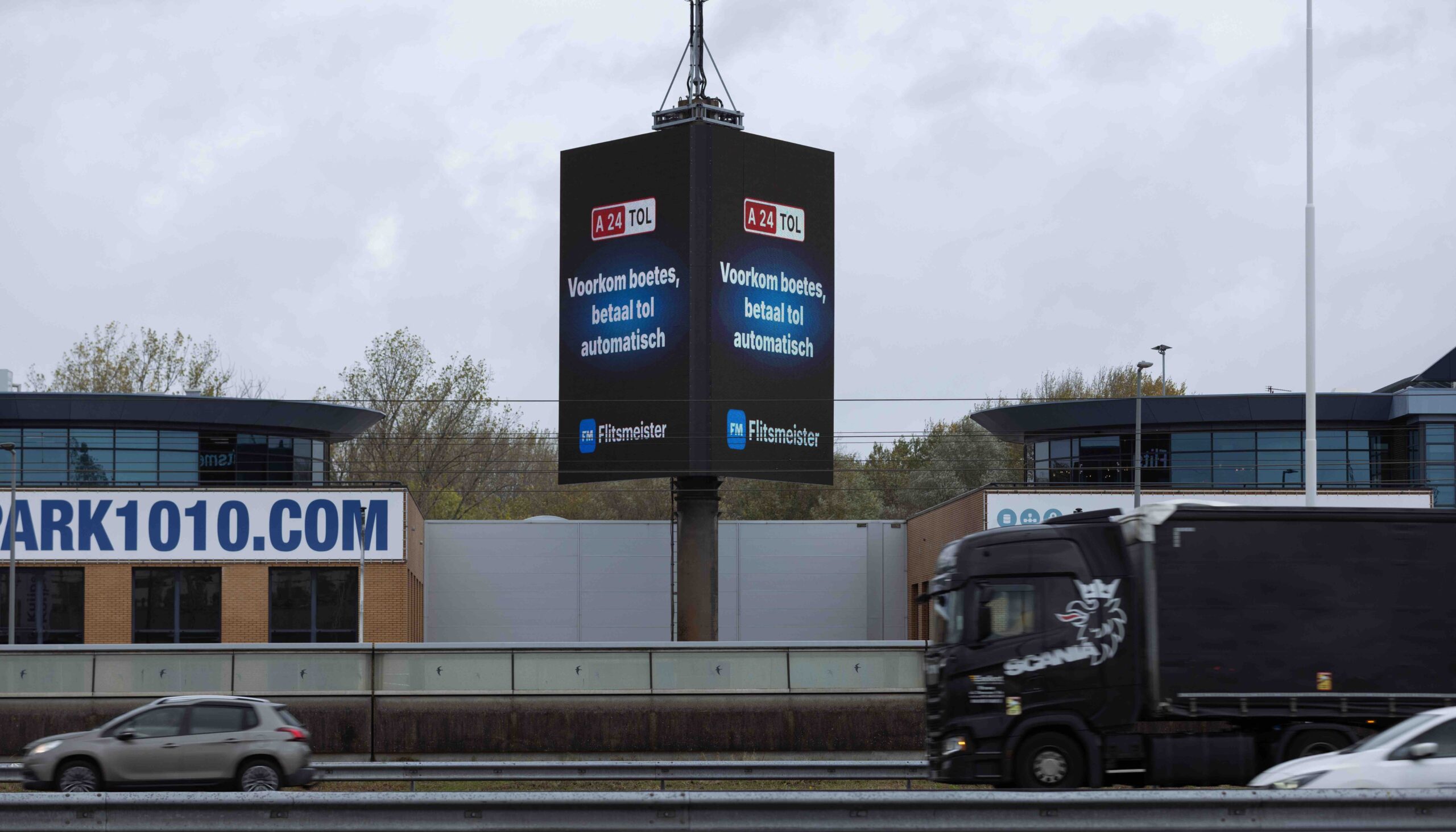 Digital Roadside | Outstanding Media